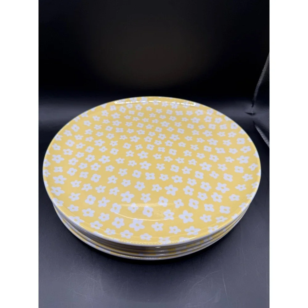 SPRITZ Melamine Daisy Dinner Plates‎ Set of 6 Yellow White BPA Free 10 In